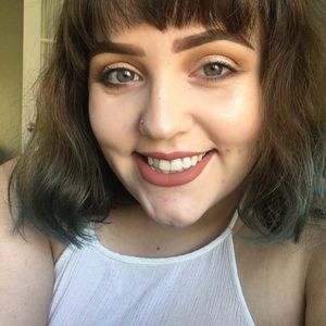 Meet your Posher, Savannah